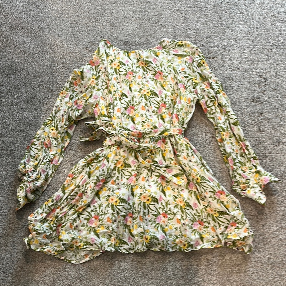 Floral, long sleeve mini Dress with Belt